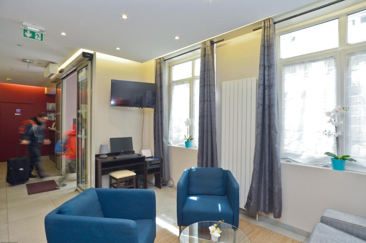 Hotel Du Quai De Seine Париж Екстериор снимка